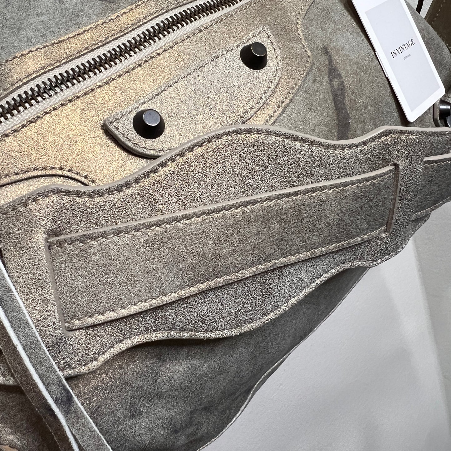 BALENCIAGA City Bag pearlescent