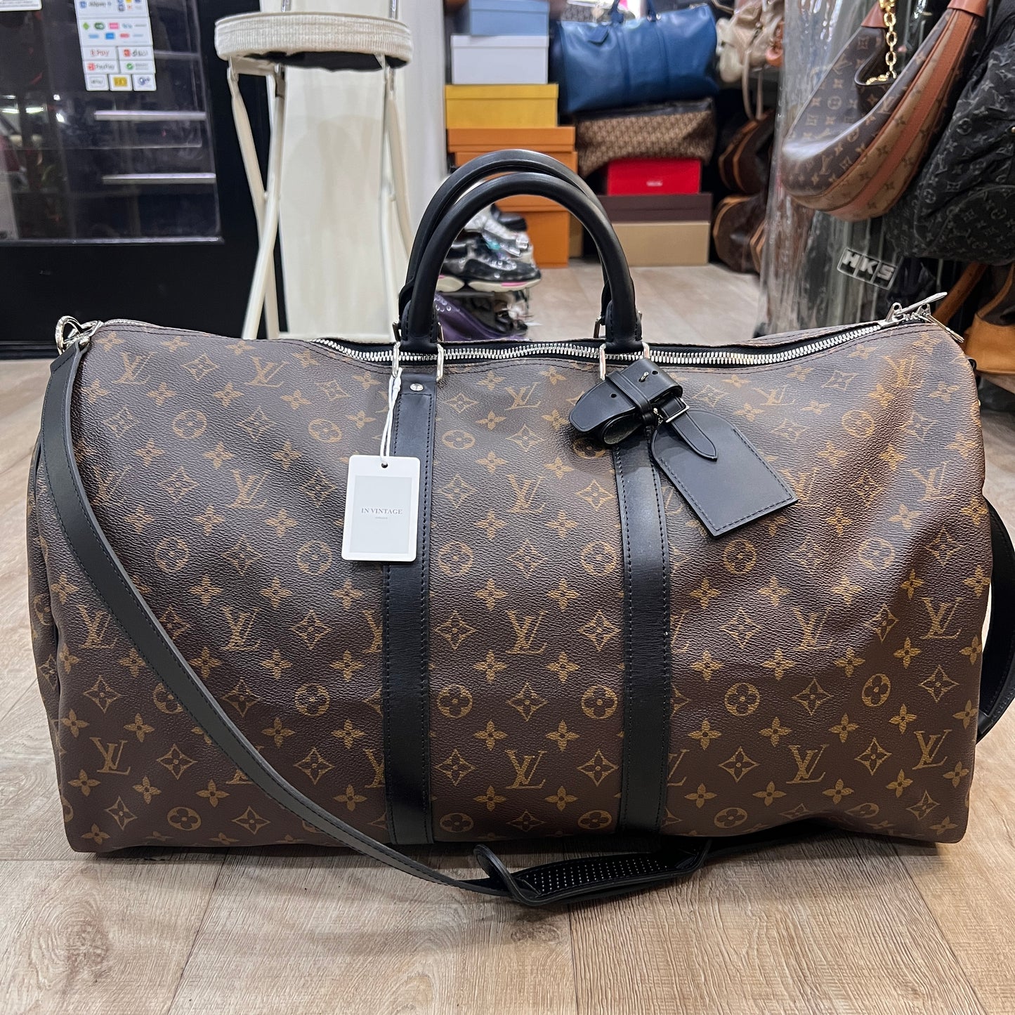 LOUIS VUITTON Bandouliere Keepall 55cm