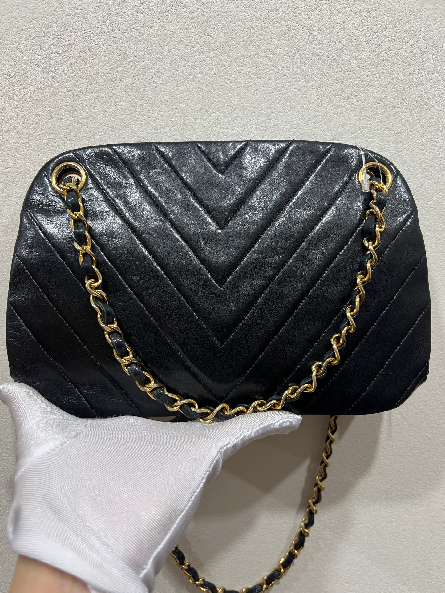 CHANEL V-Stick Chain Shoulder Bag