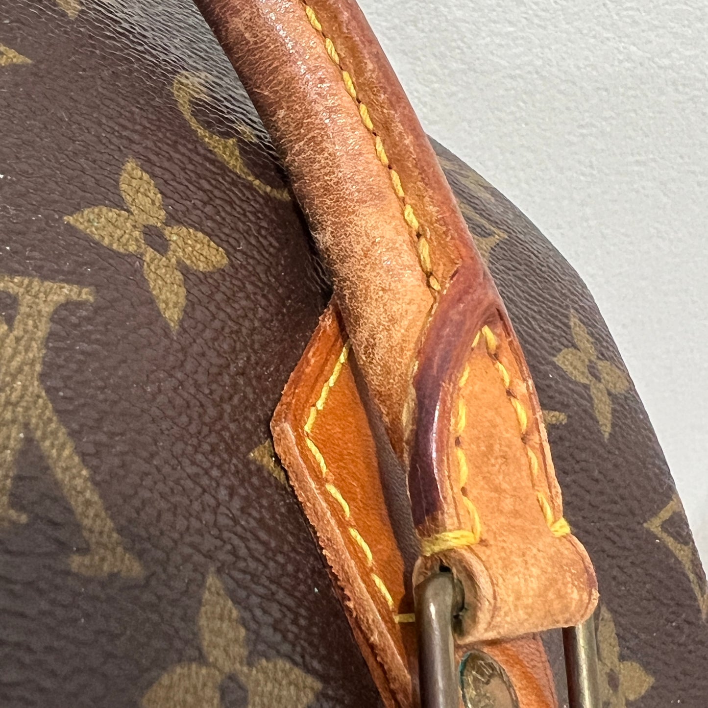 LOUIS VUITTON Speedy 25cm