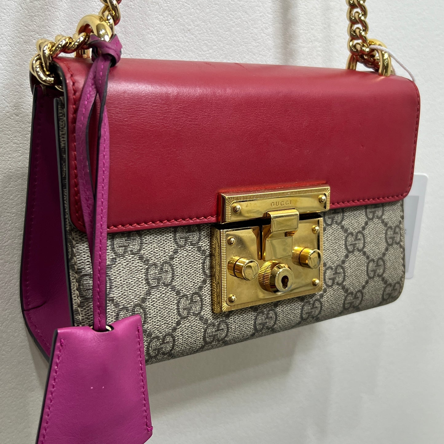 GUCCI Small GG Supreme