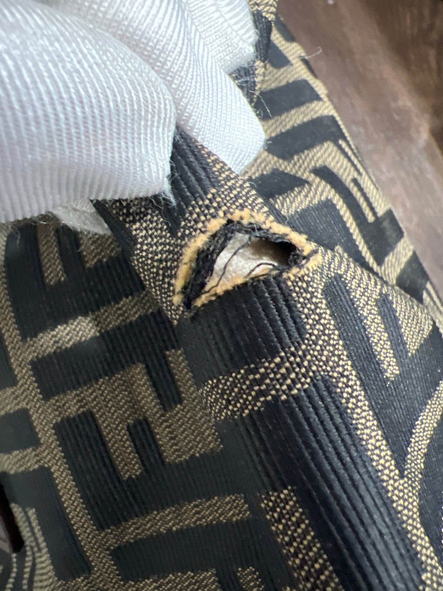 FENDI ZUCCA Mamma Baguette