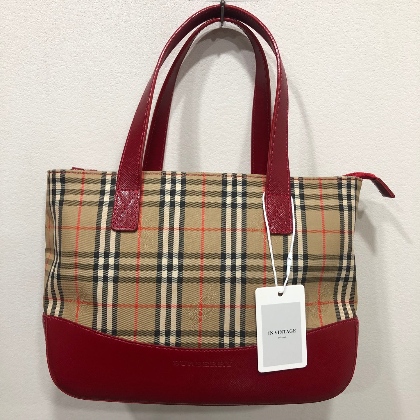 BURBERRY Handbag