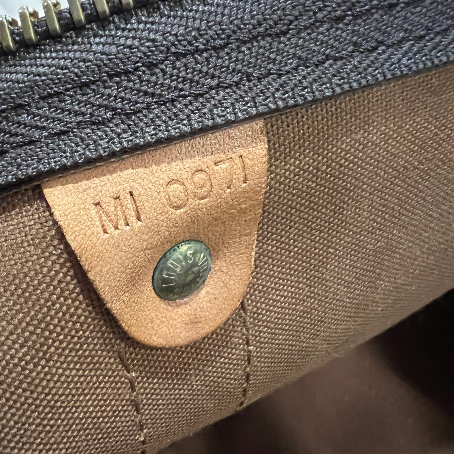 LOUIS VUITTON Keepall 55cm