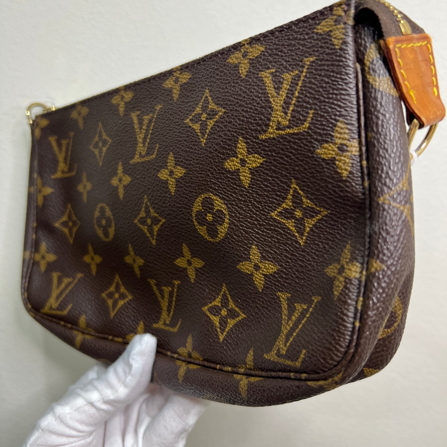 LOUIS VUITTON Accessory Pochette with Long Strap