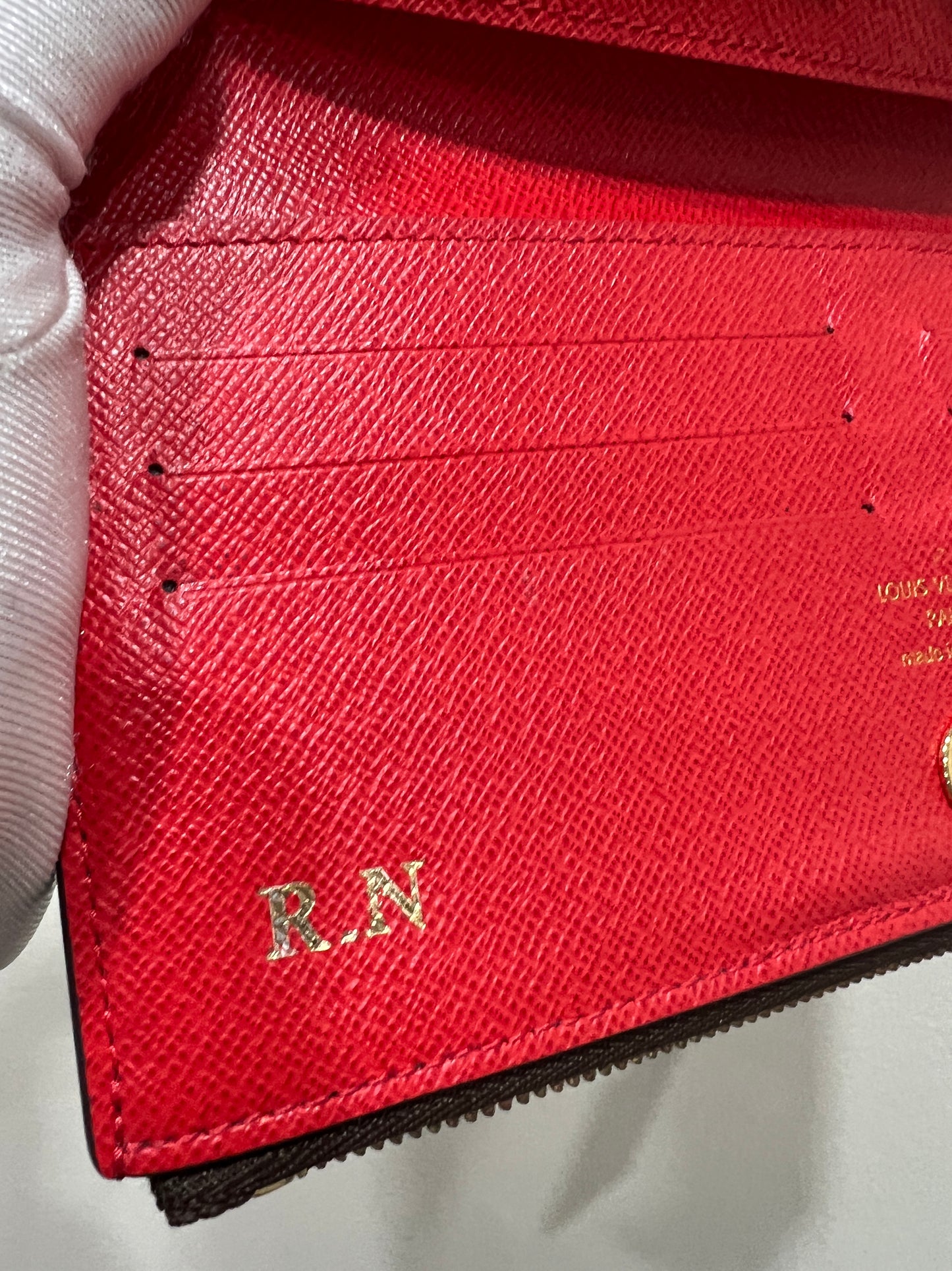 LOUIS VUITTON Portefeuille Colored Leather