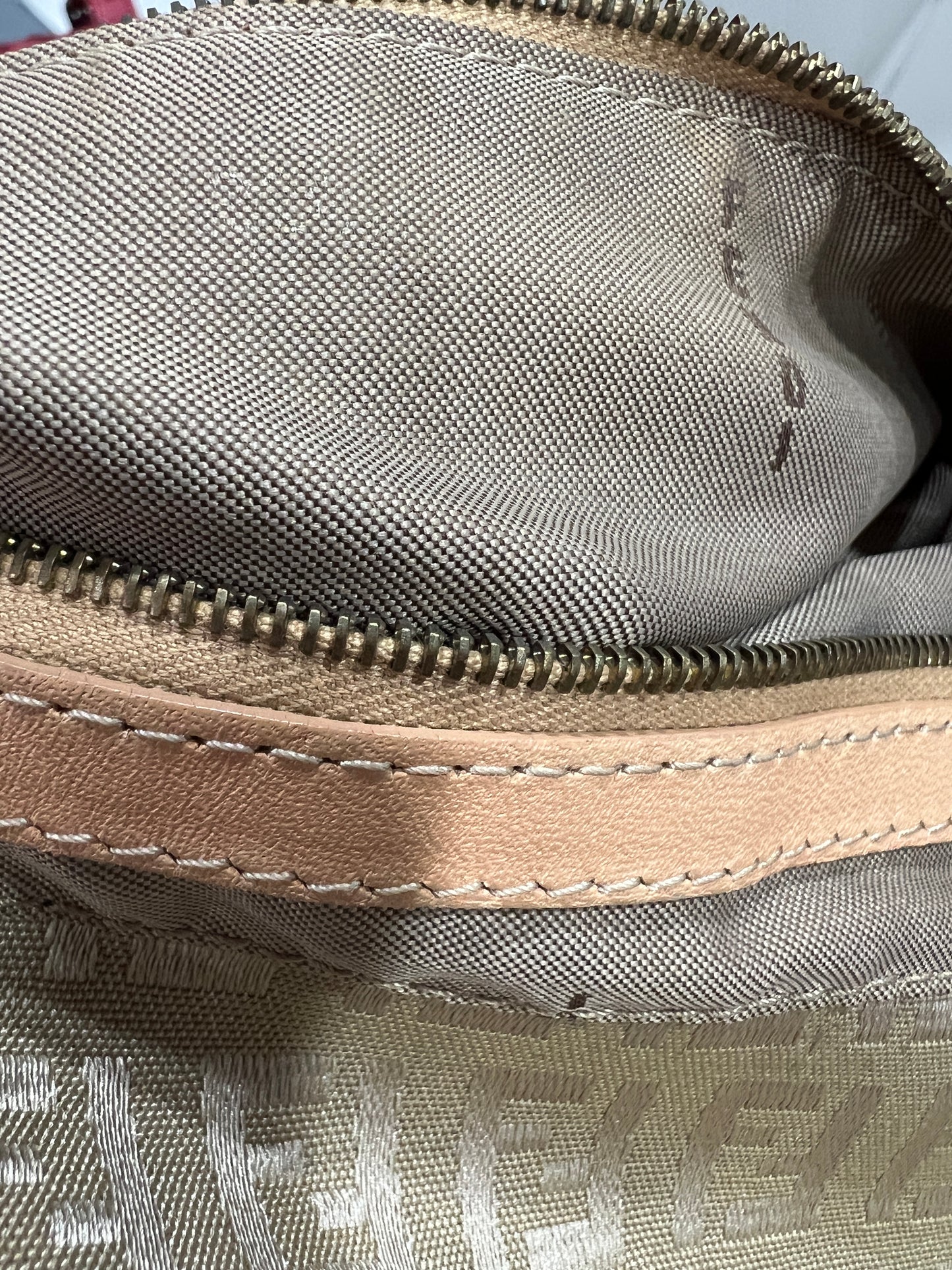 FENDI Mamma Baguette