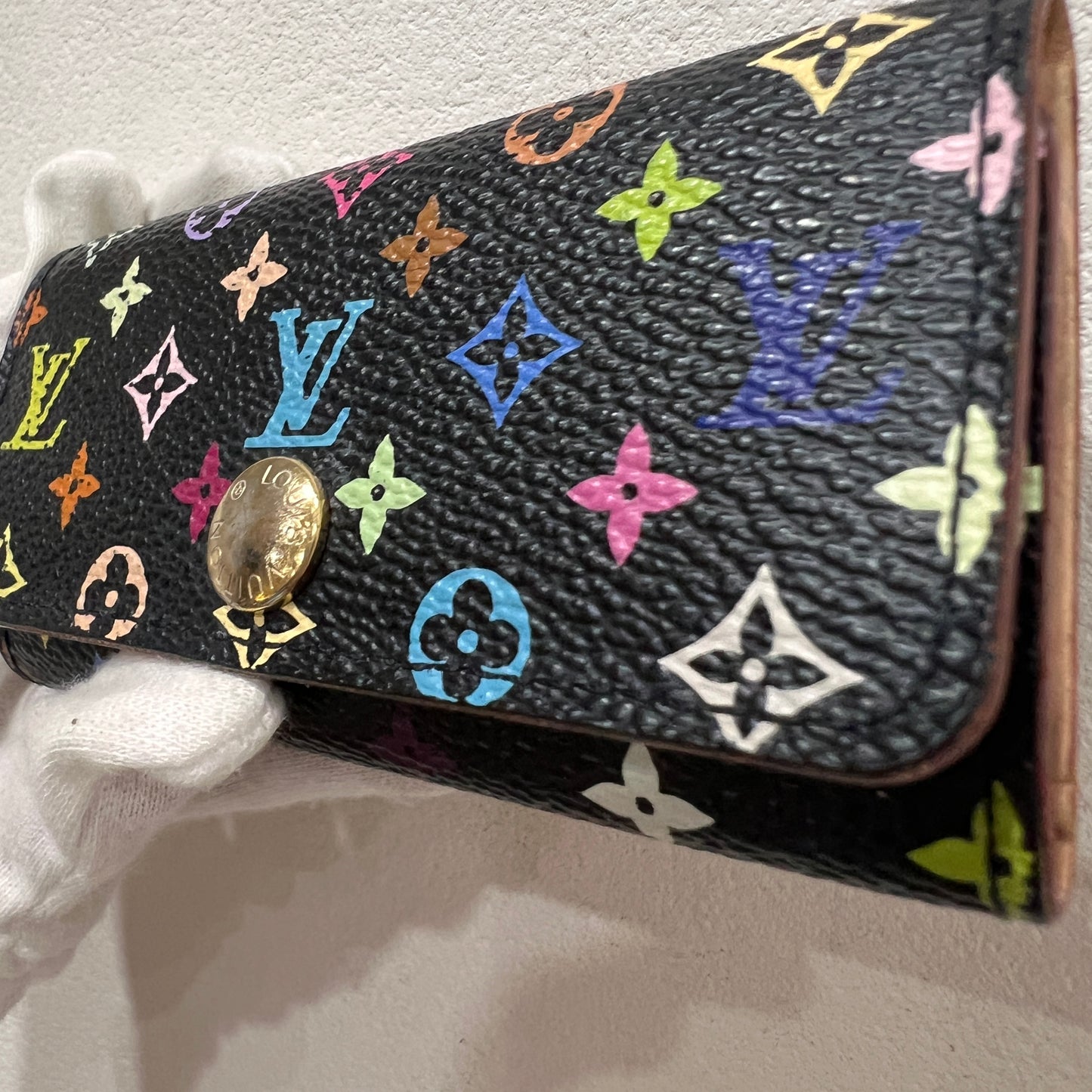 LOUIS VUITTON Murakami Key Holder (Black)