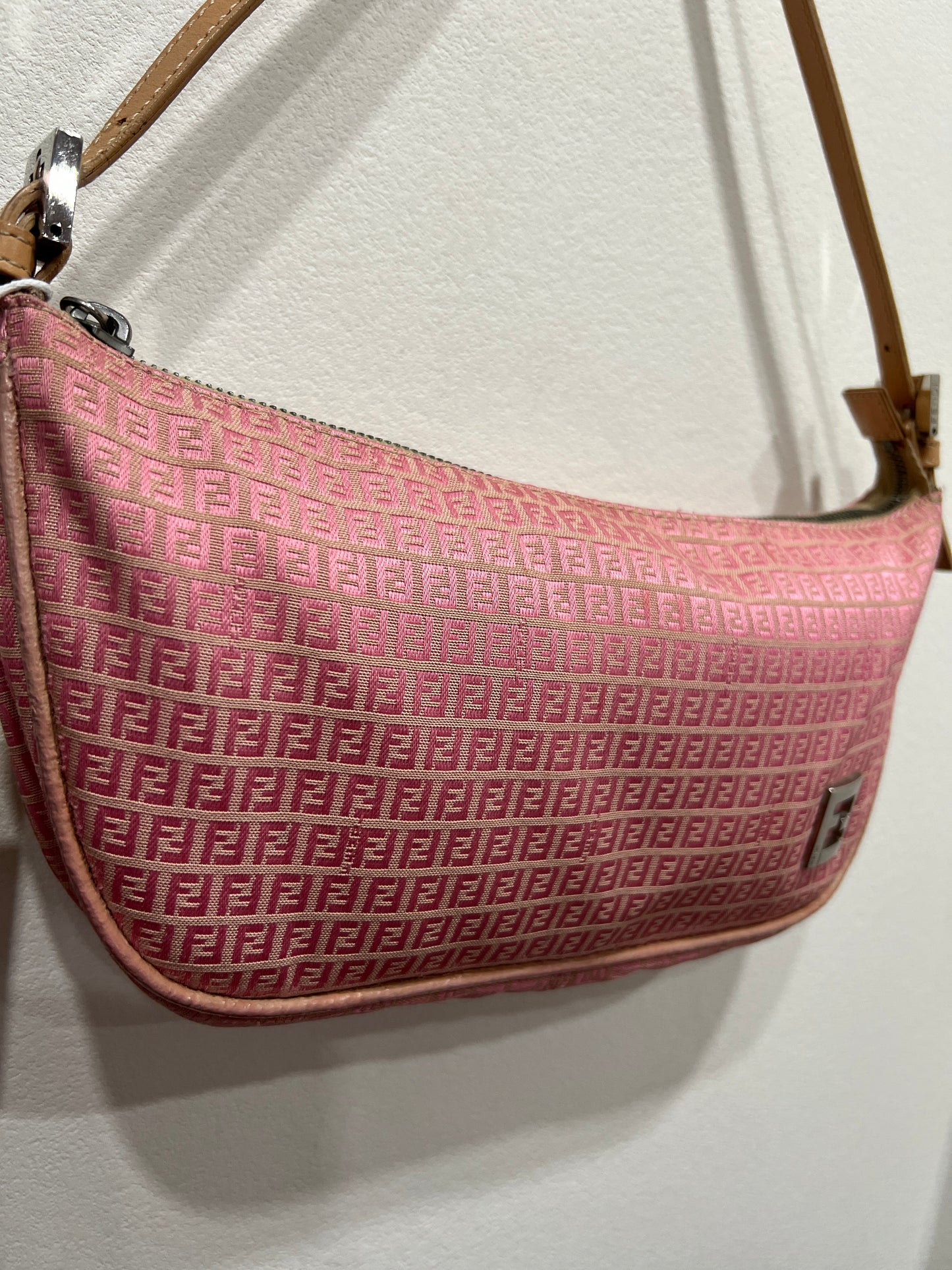FENDI Shoulder Bag