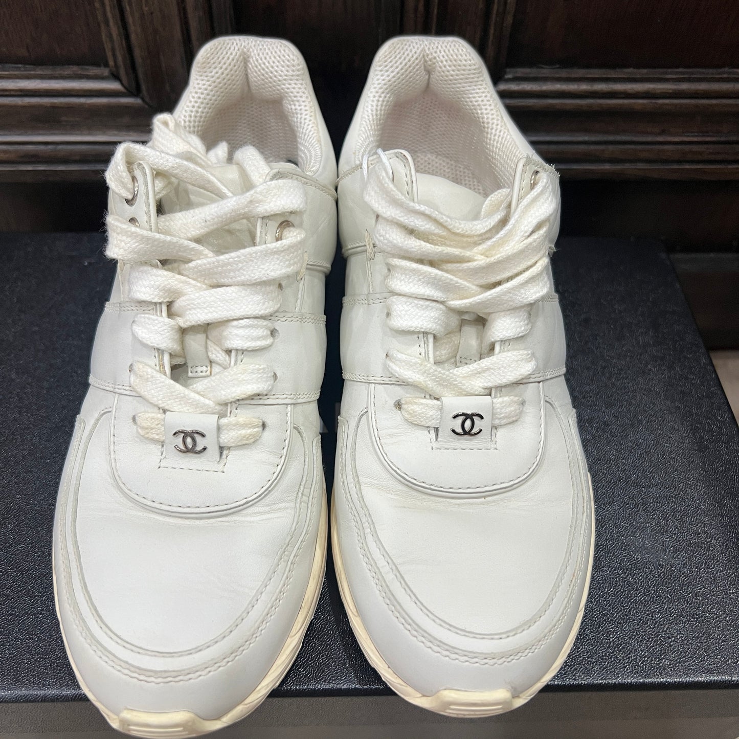 CHANEL White Leather And Tweed Trim CC Low Top Sneakers Size 36 1/2