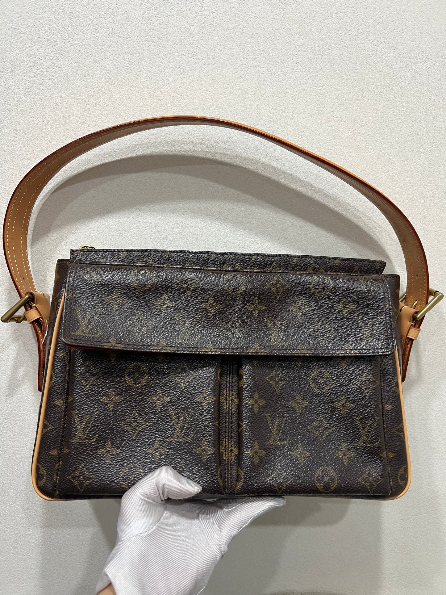 LOUIS VUITTON Viva Cite GM (Vachetta Replaced)