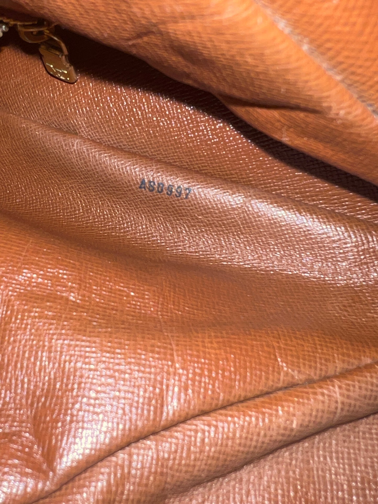 LOUIS VUITTON Boulogne (STRAPS REPLACED, REPAIRED)