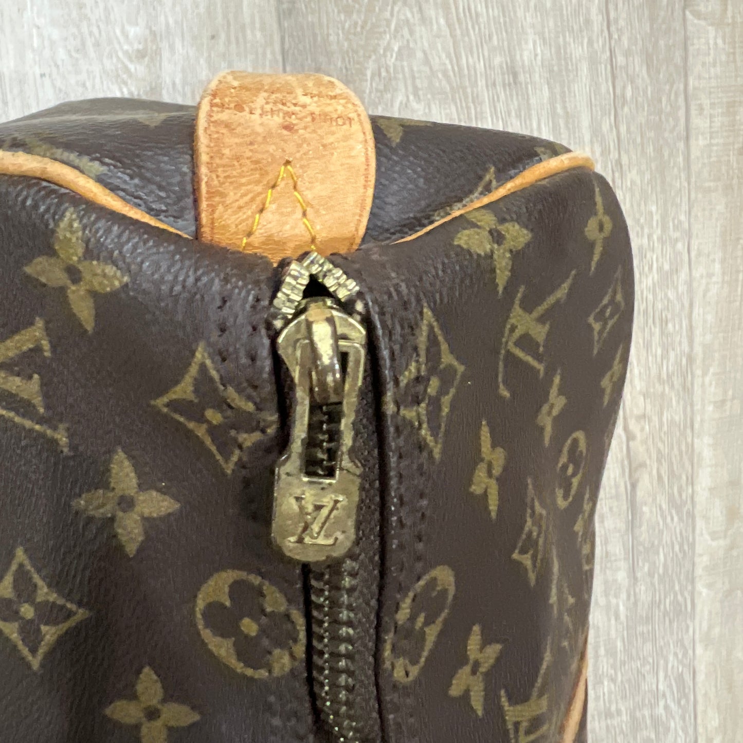 LOUIS VUITTON Keepall 45 (4626081)