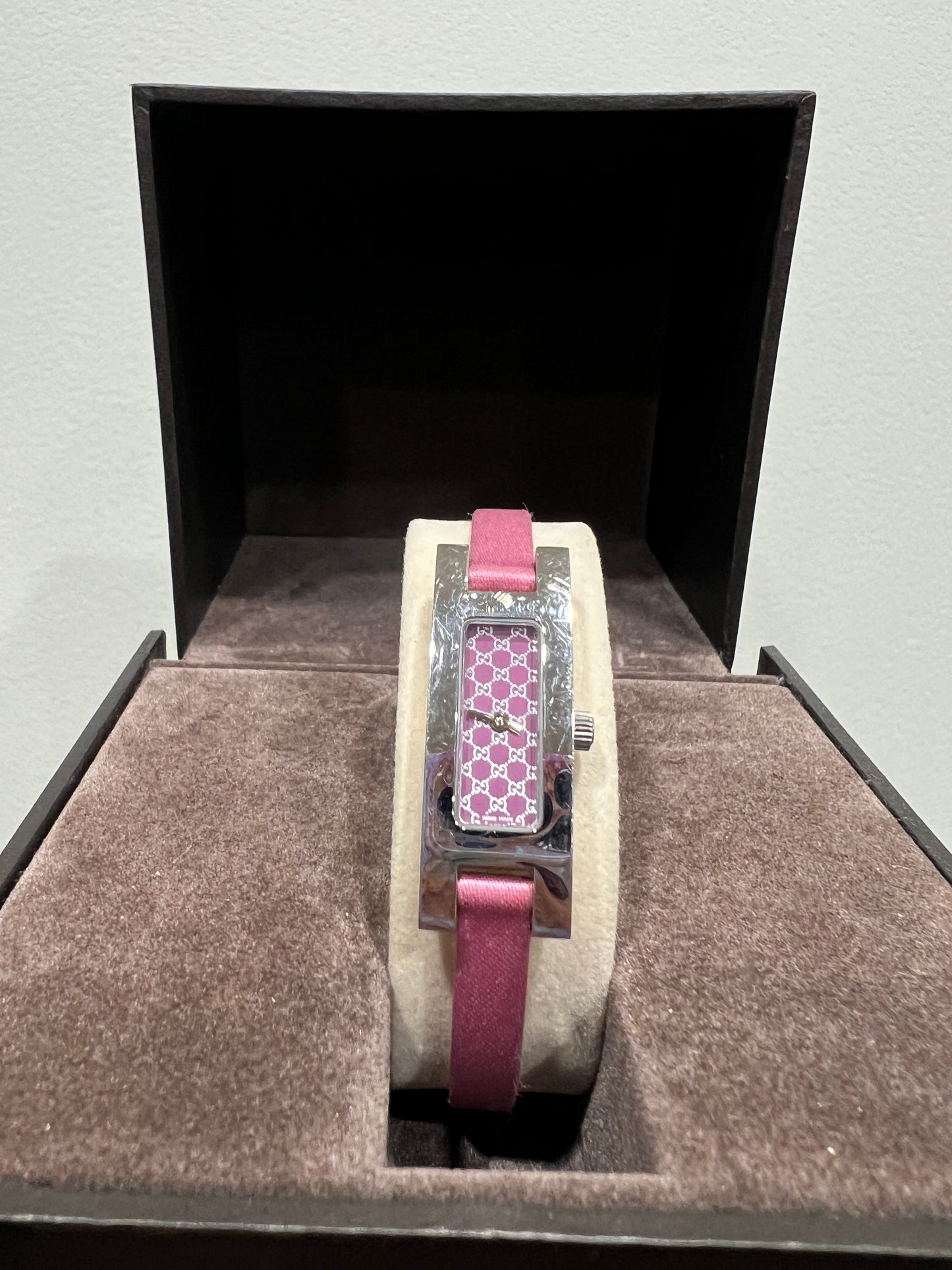 GUCCI 3900L Pink Watch