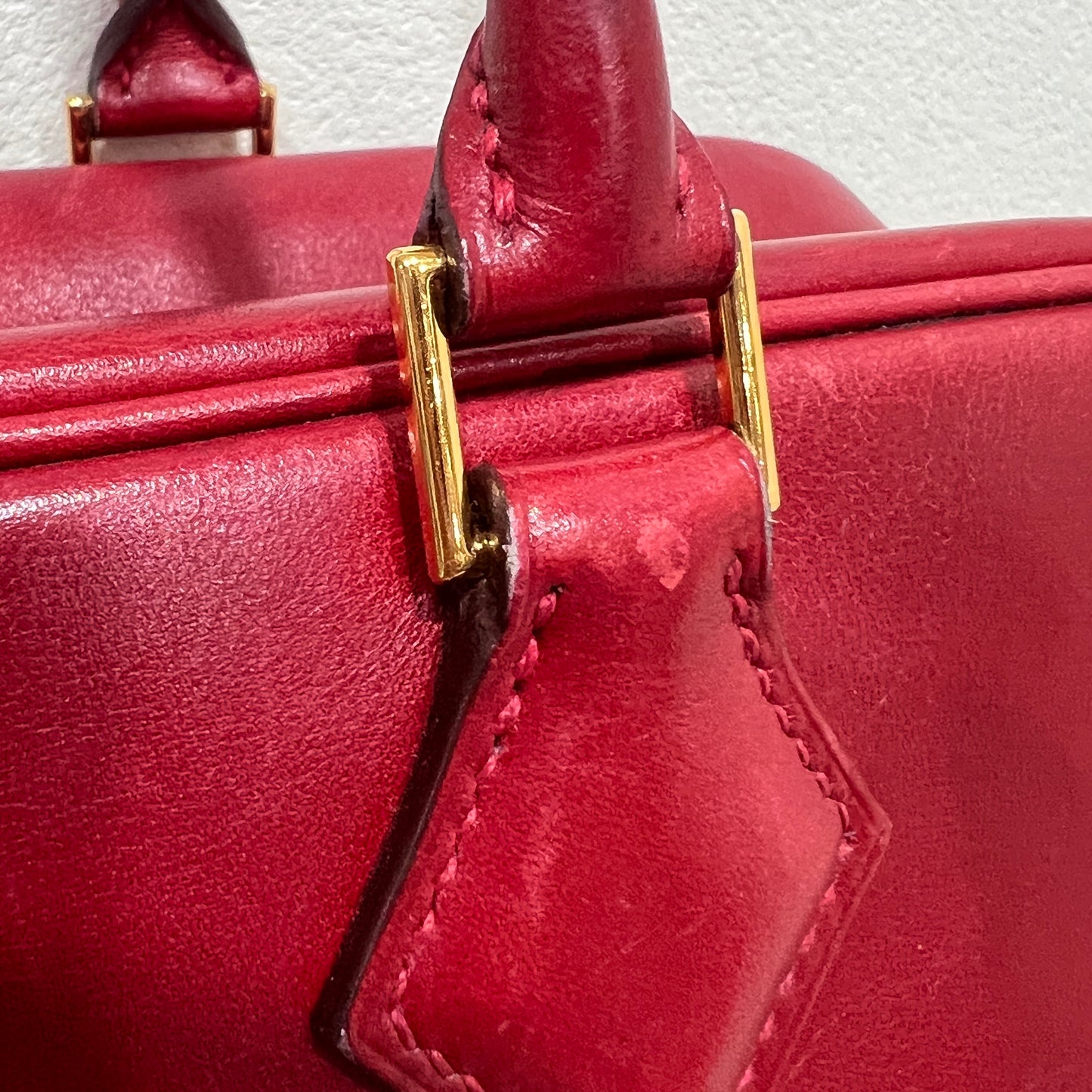 HERMES Plume Leather