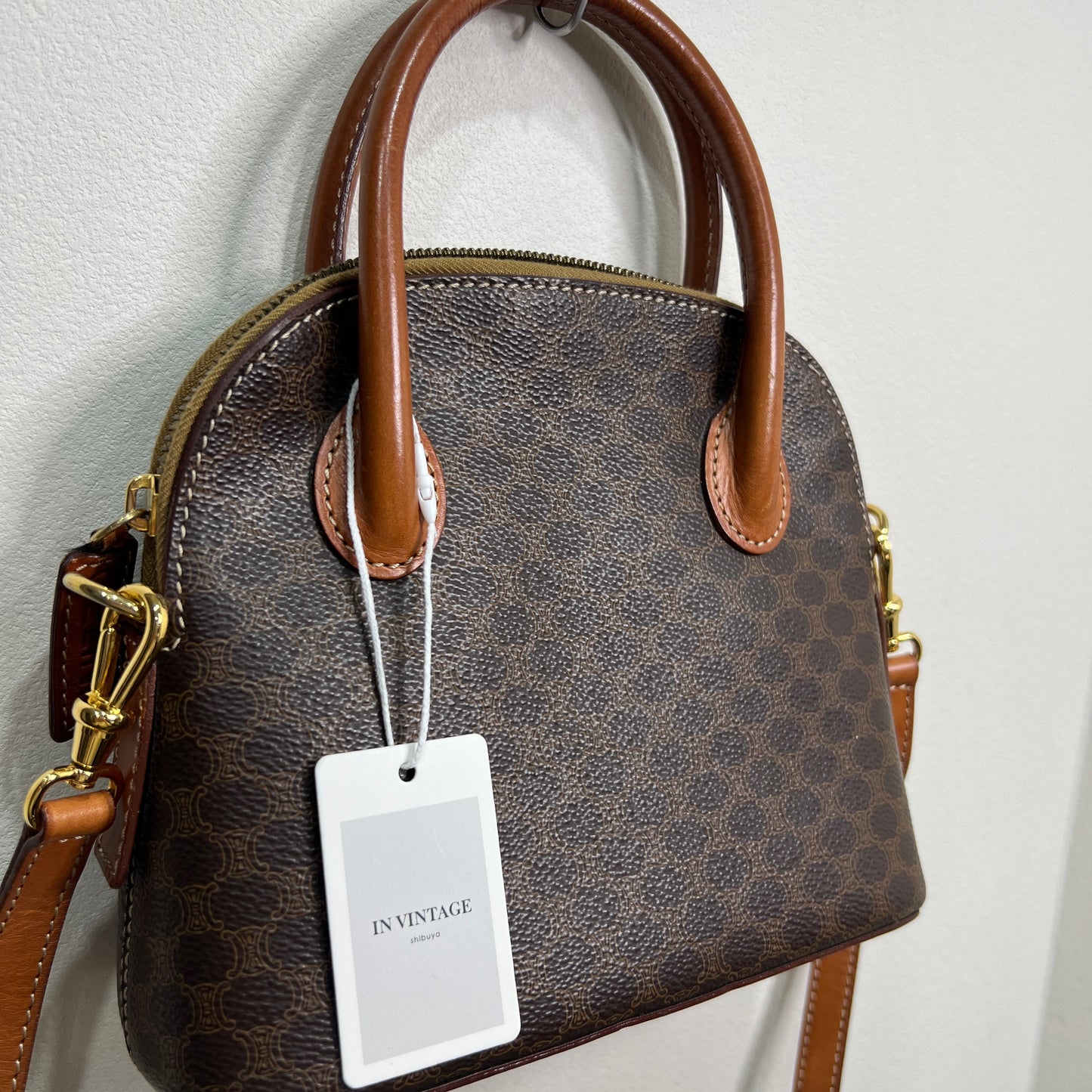 CELINE