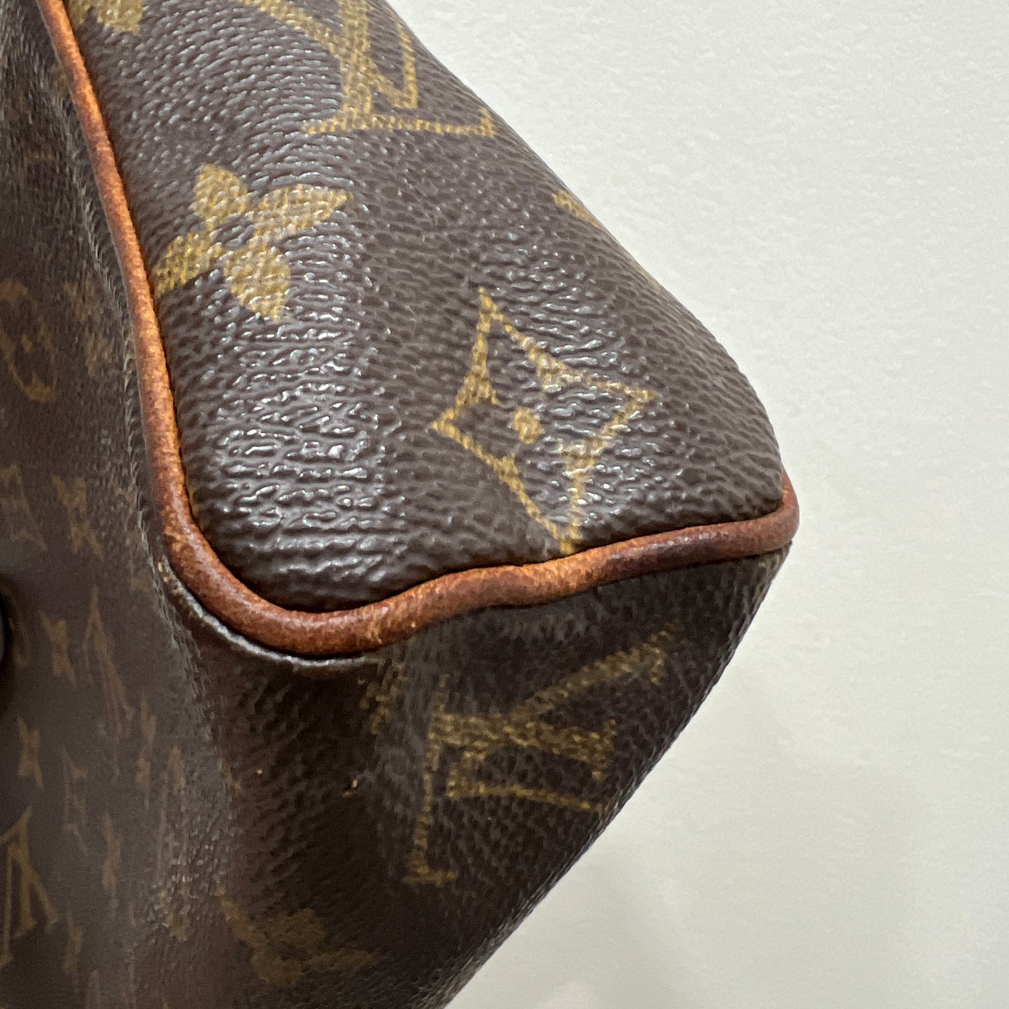 LOUIS VUITTON Recital Monogram