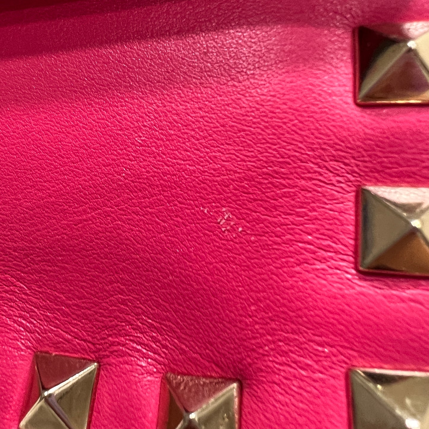 VALENTINO Garavani Rockstud Flap Chain Bag