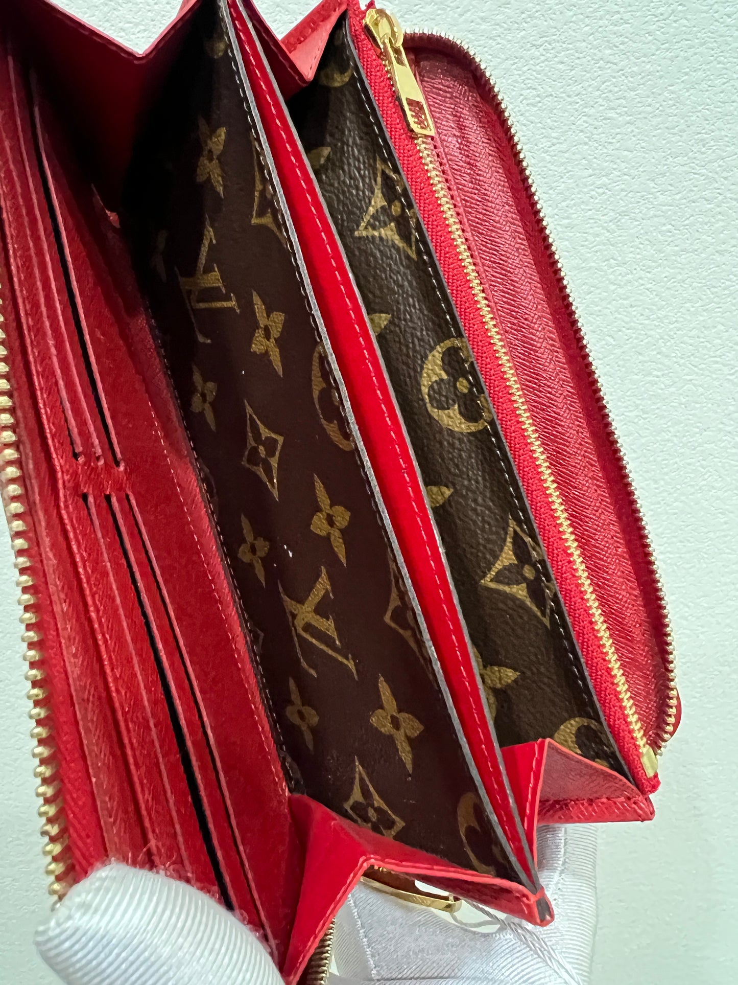 LOUIS VUITTON Zippy Retro Long Wallet