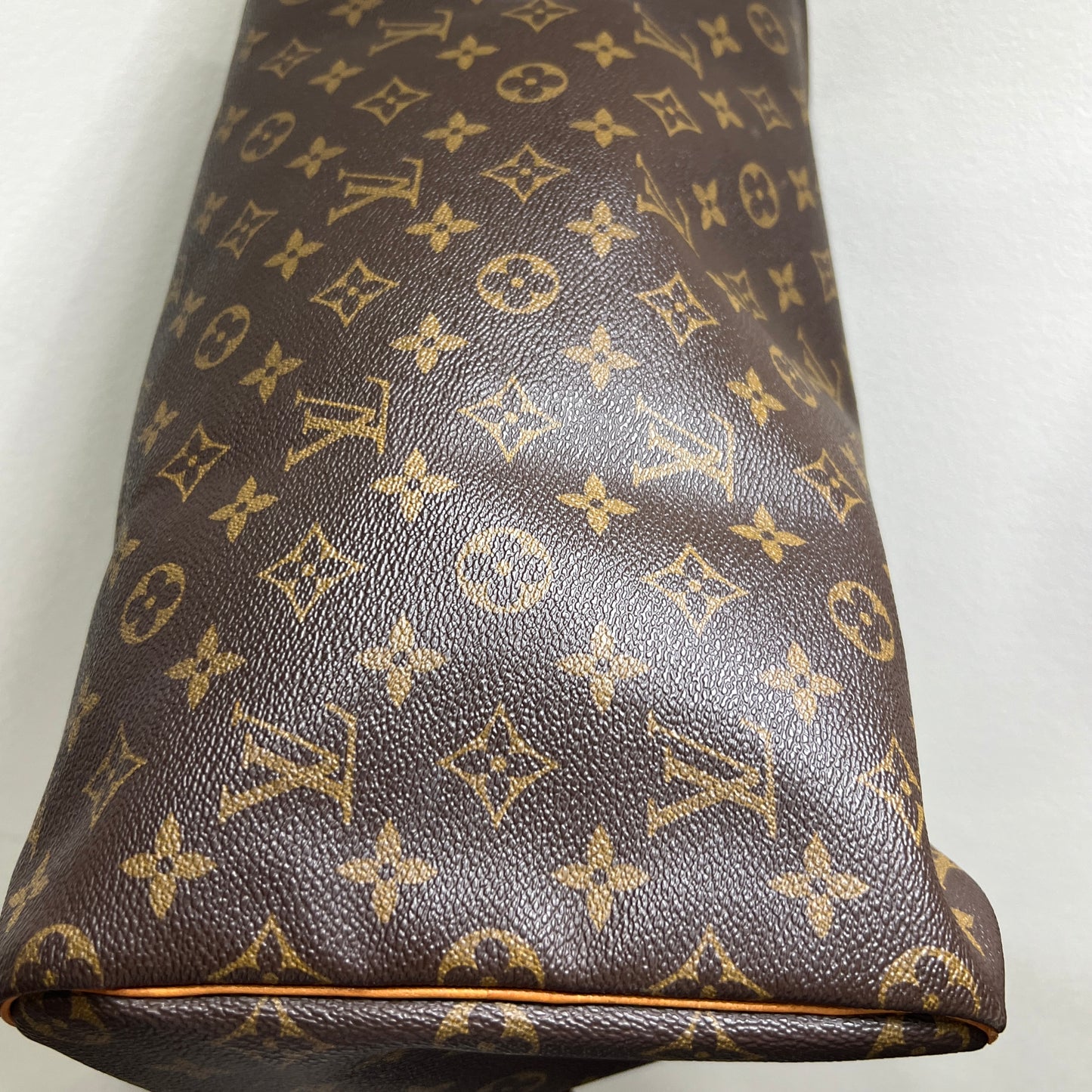 LOUIS VUITTON Speedy 40cm