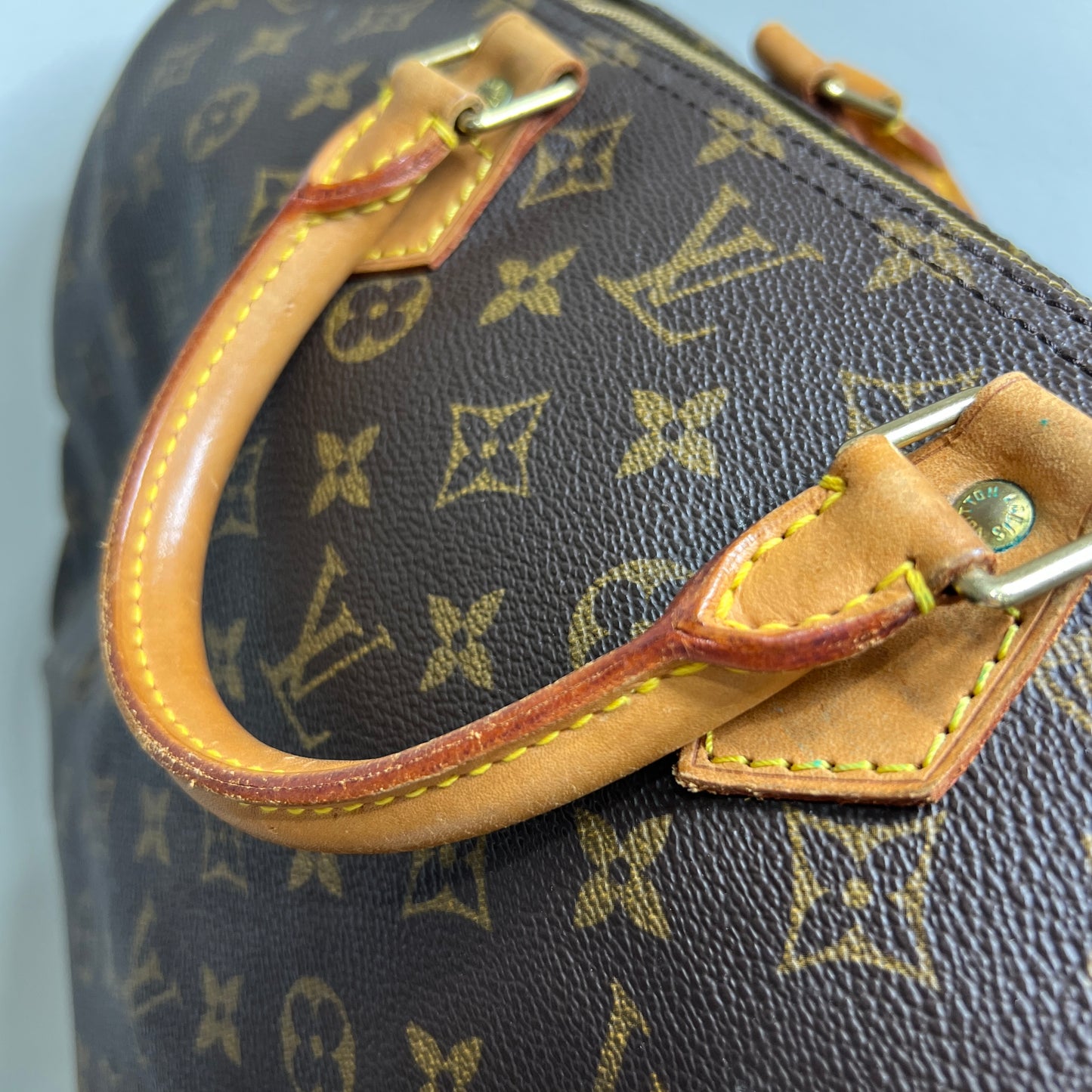 LOUIS VUITTON Speedy 40cm
