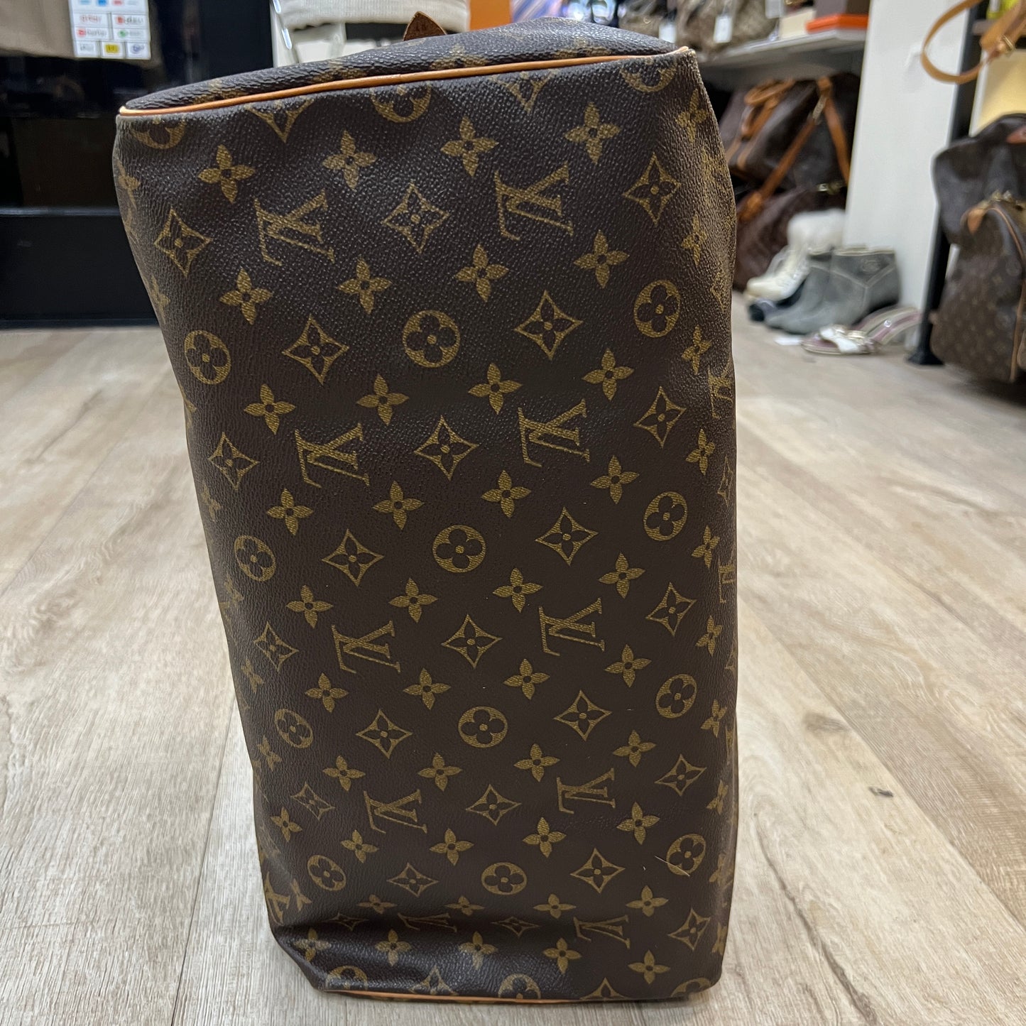 LOUIS VUITTON Speedy 35