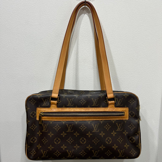 LOUIS VUITTON Cite GM