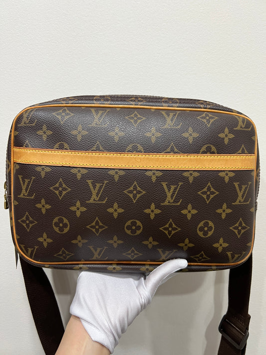 LOUIS VUITTON Reporter PM