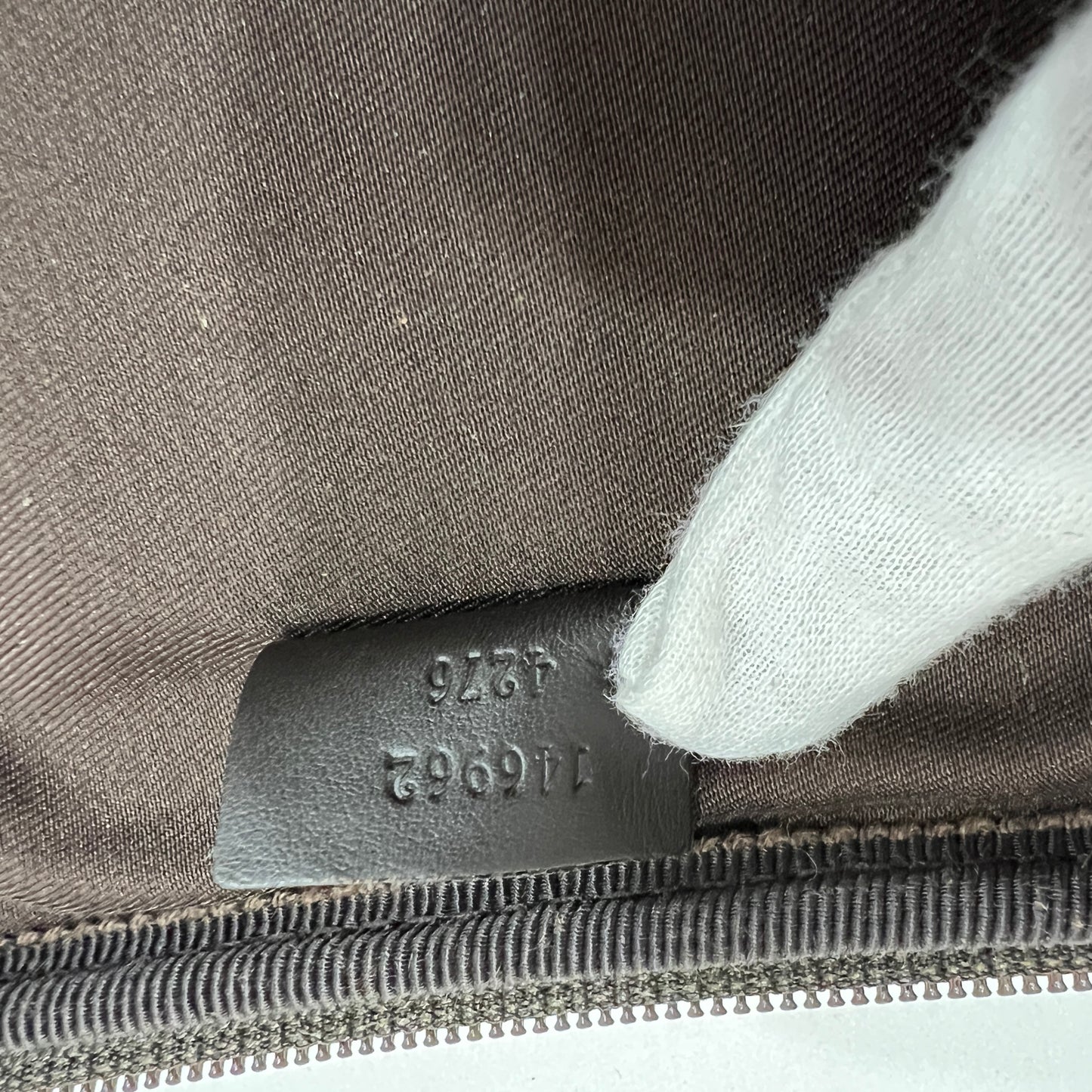 GUCCI Beige GG Supreme Canvas and Leather Travel Tie Case
