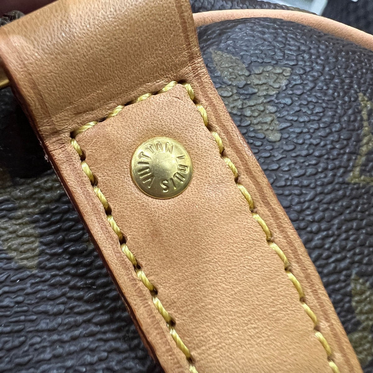 LOUIS VUITTON Keepall 60cm