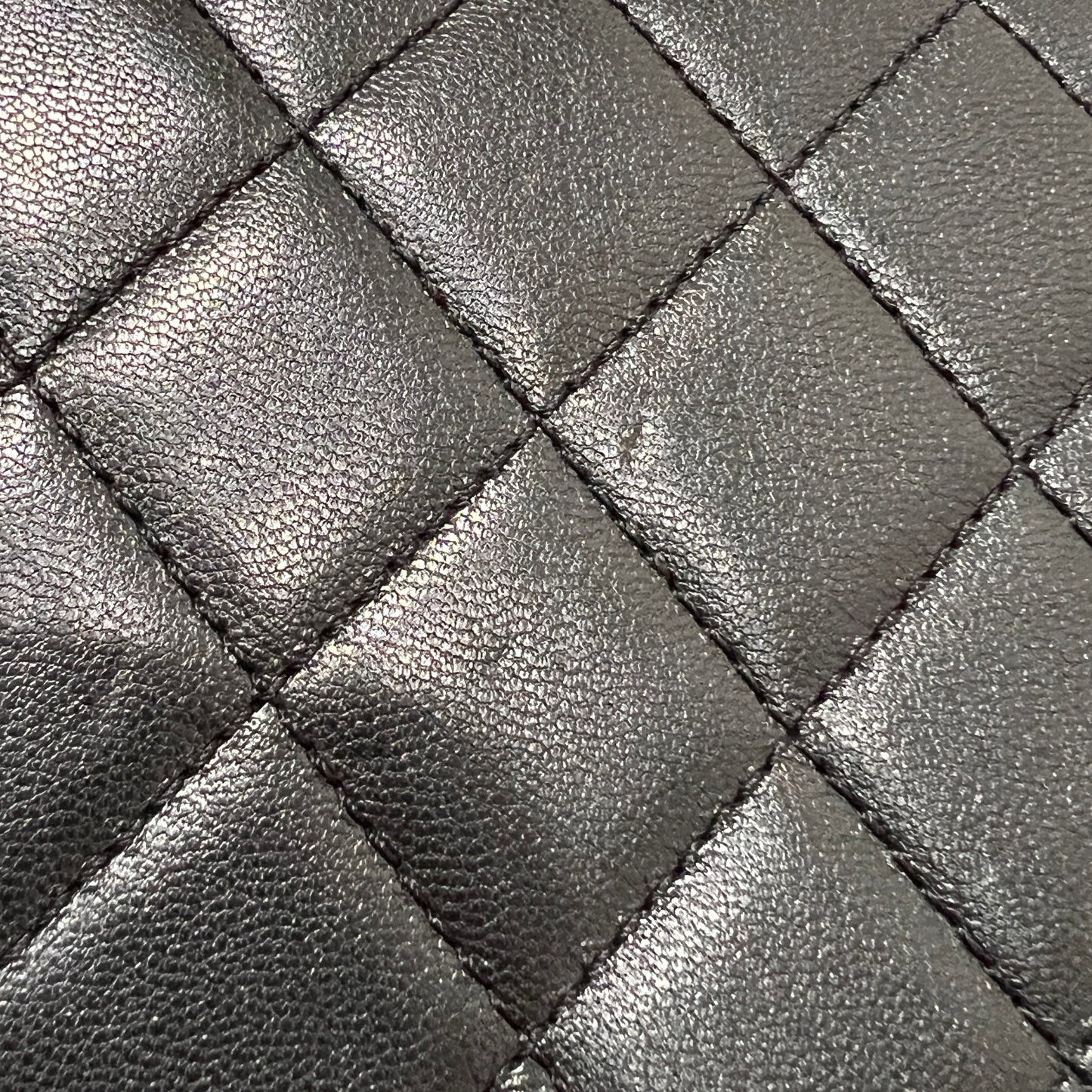 CHANEL Mini Chic Pearl Flap Bag Quilted