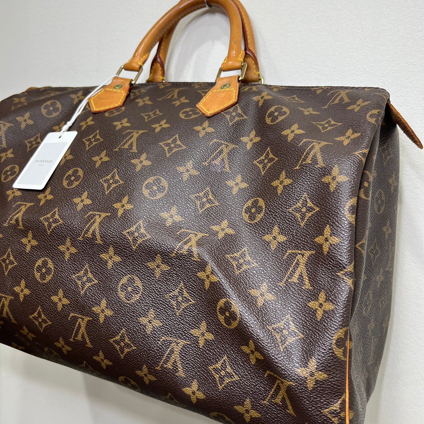 LOUIS VUITTON Speedy 40cm