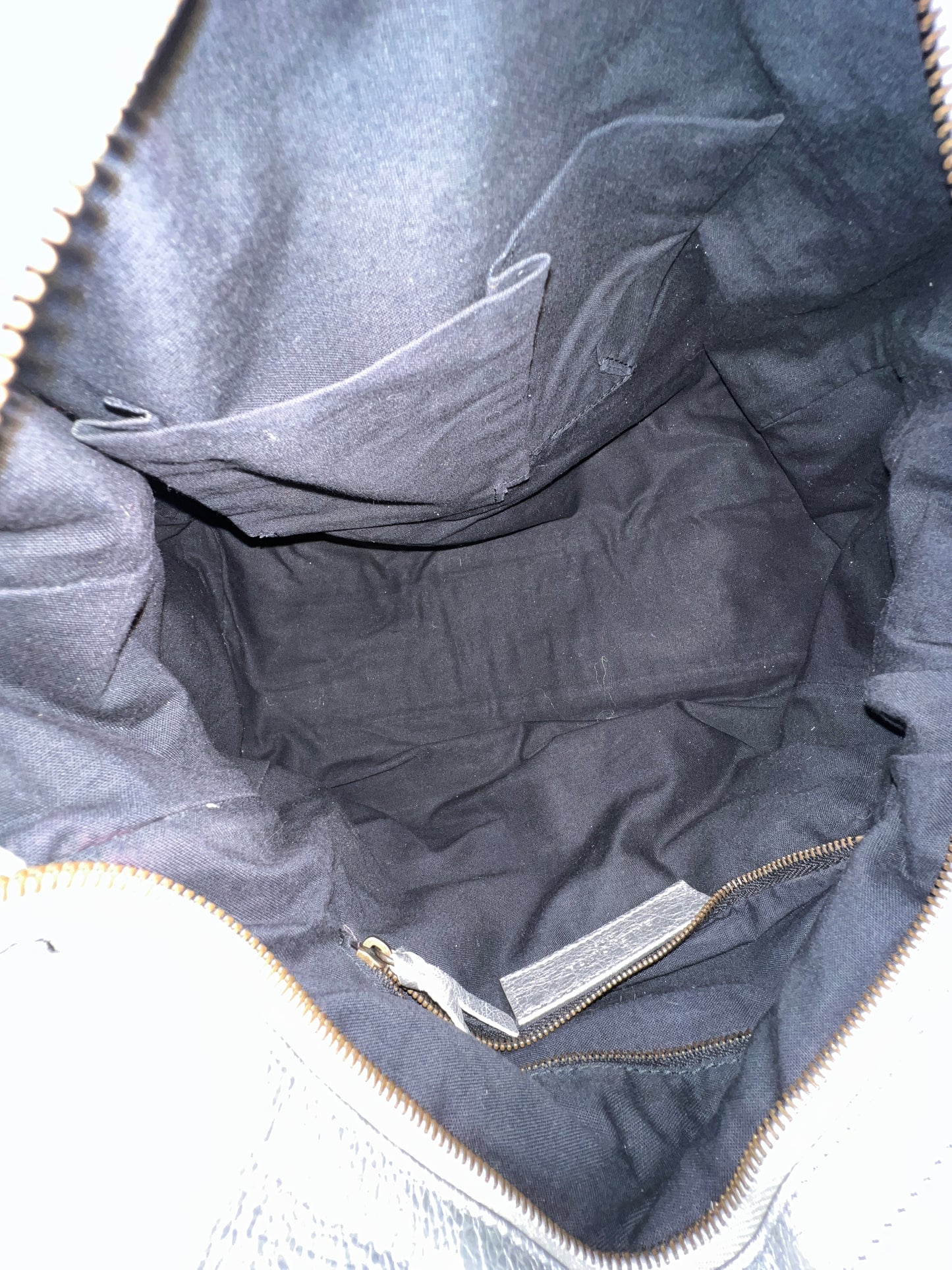 BALENCIAGA City Bag Velo