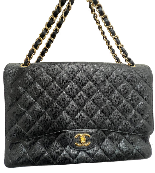CHANEL Maxi Classic Flap Bag