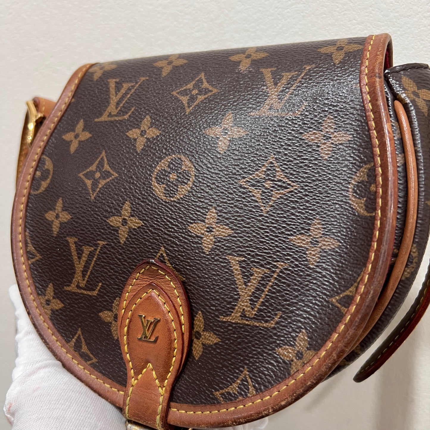 LOUIS VUITTON Tambourin 2019’s