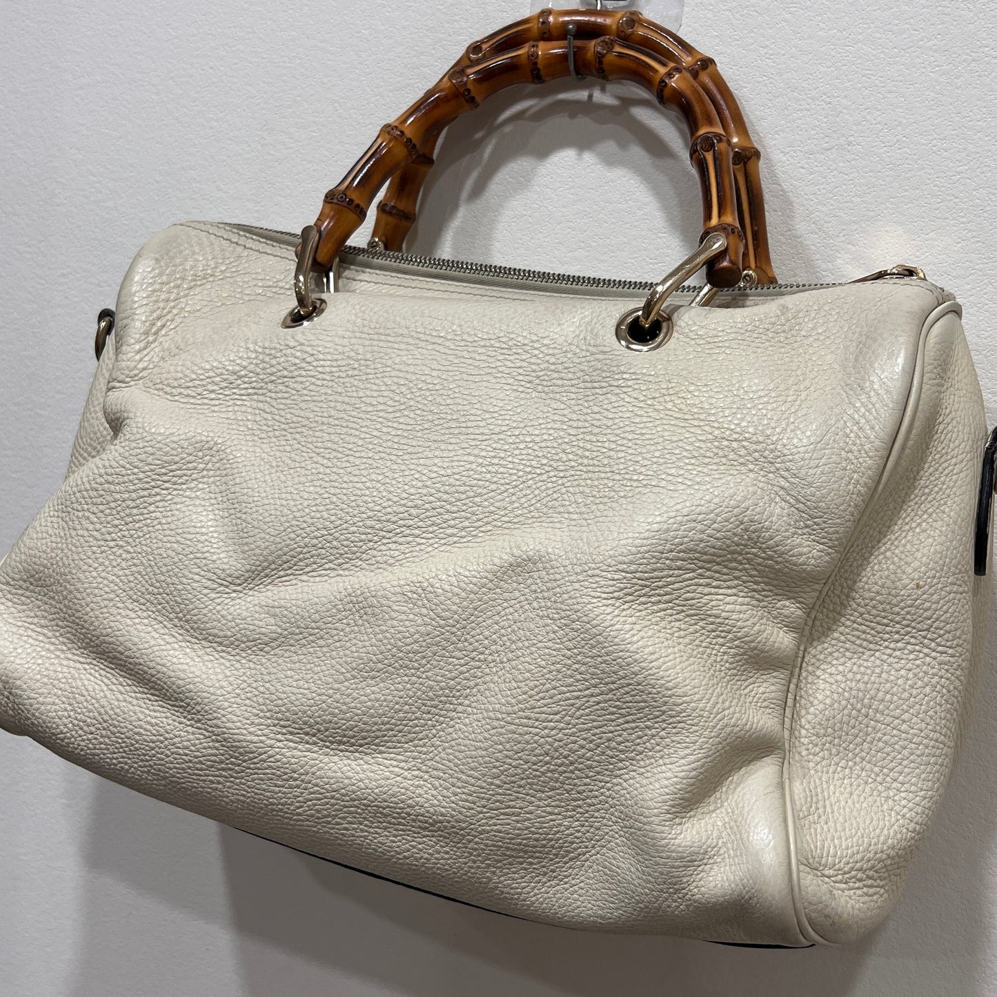 GUCCI Gucci Bamboo White Leather Handbag Shoulder Bag (strap not included)