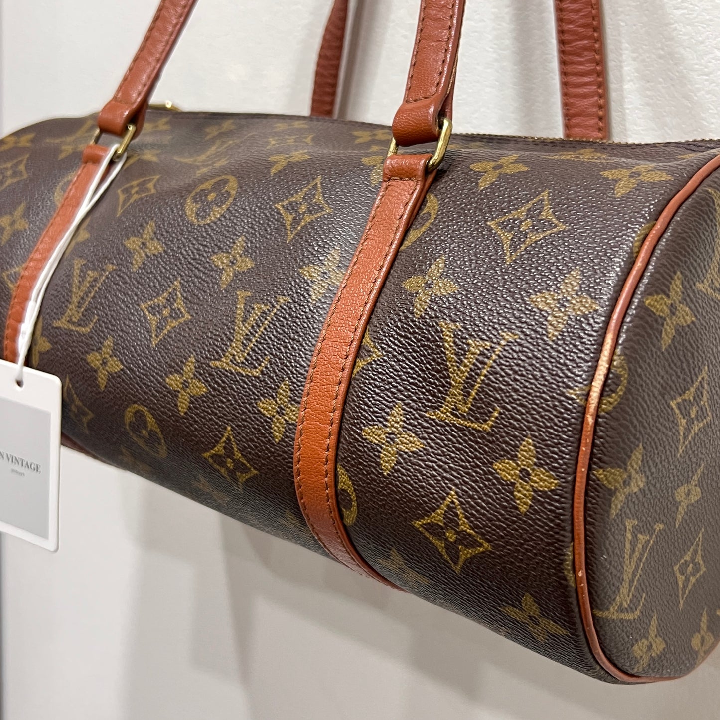LOUIS VUITTON Papillon 30cm