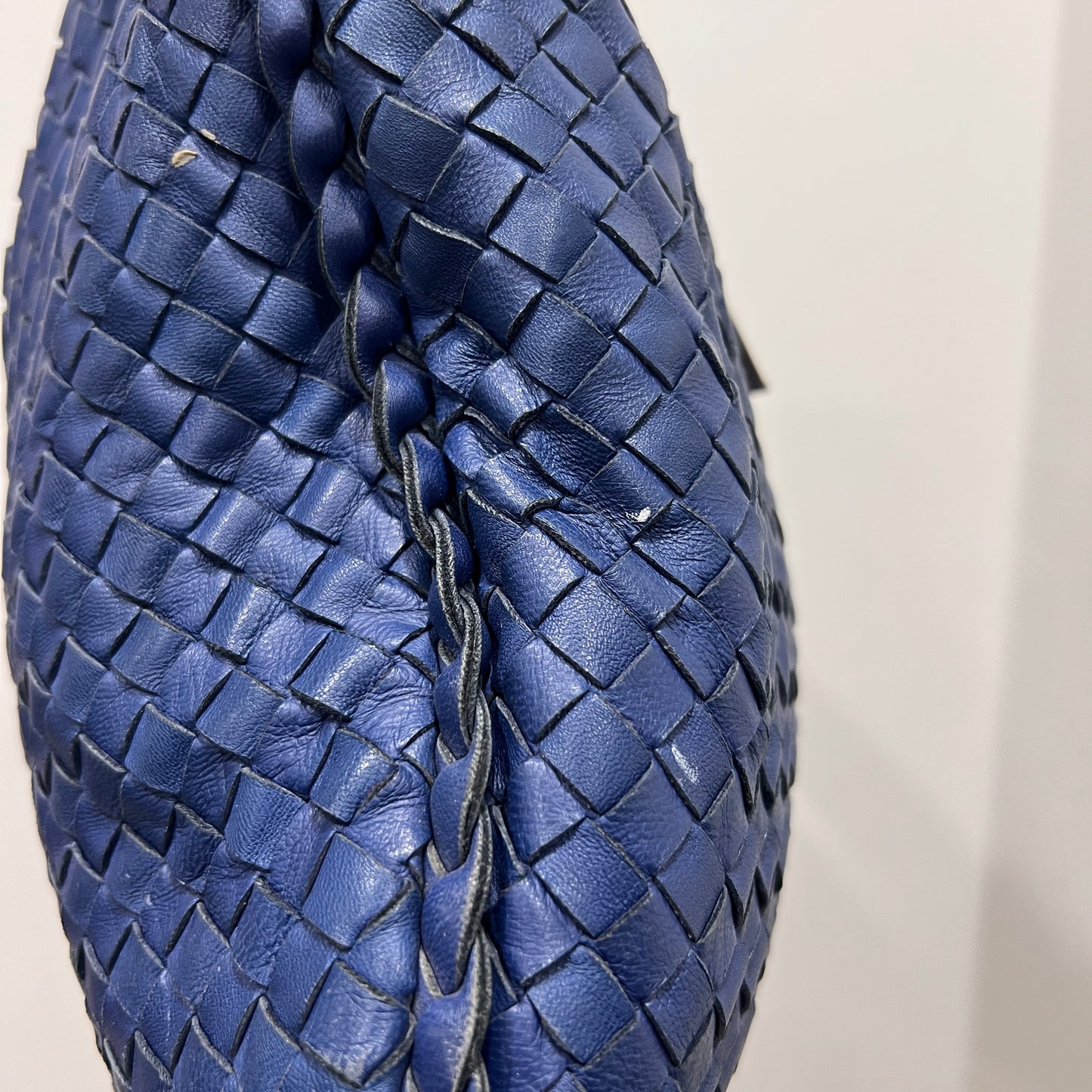 BOTTEGA VENETA Hobo Navy Interciatto Woven Napa Leather Bag