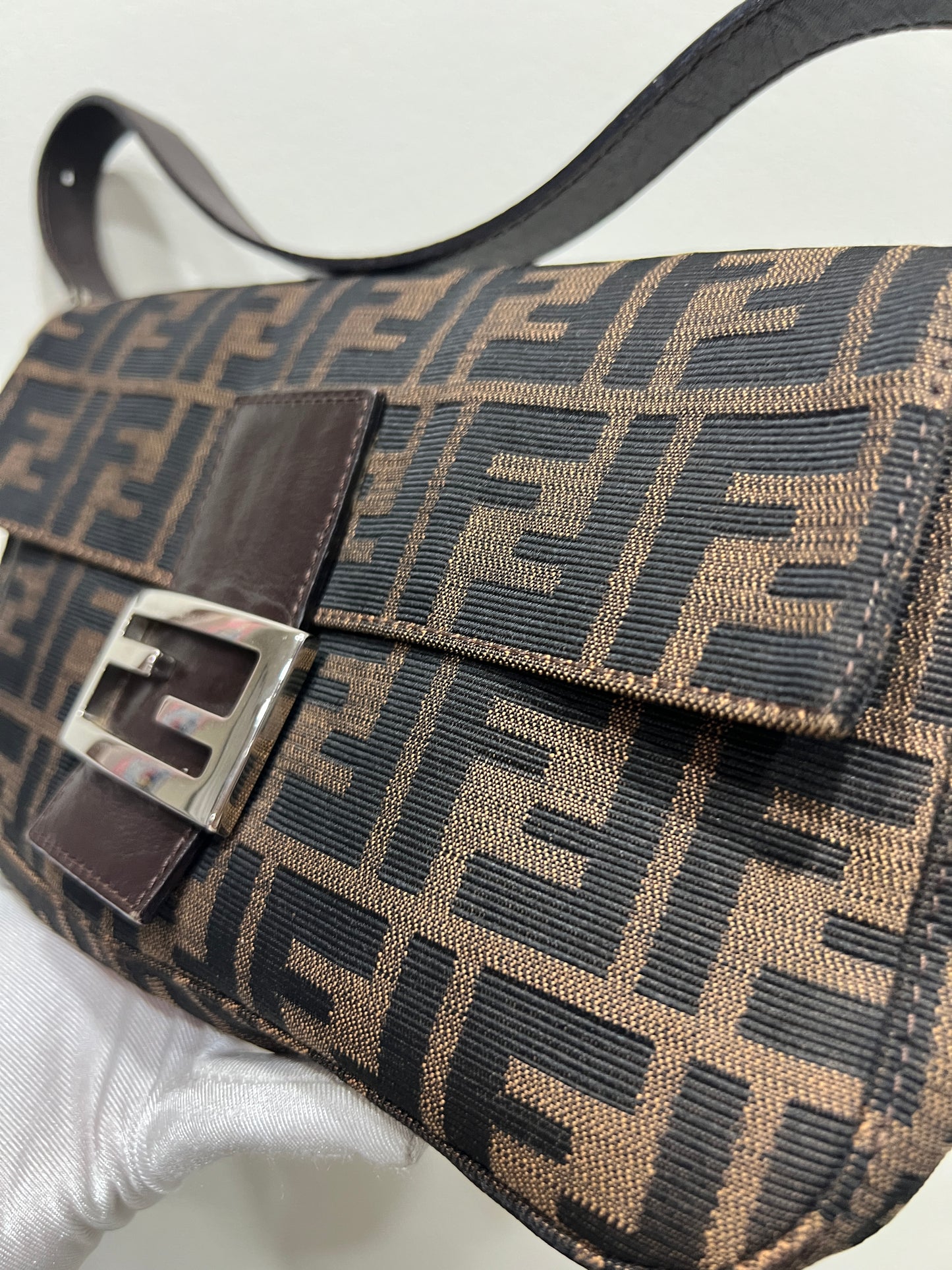 FENDI BAGUETTE