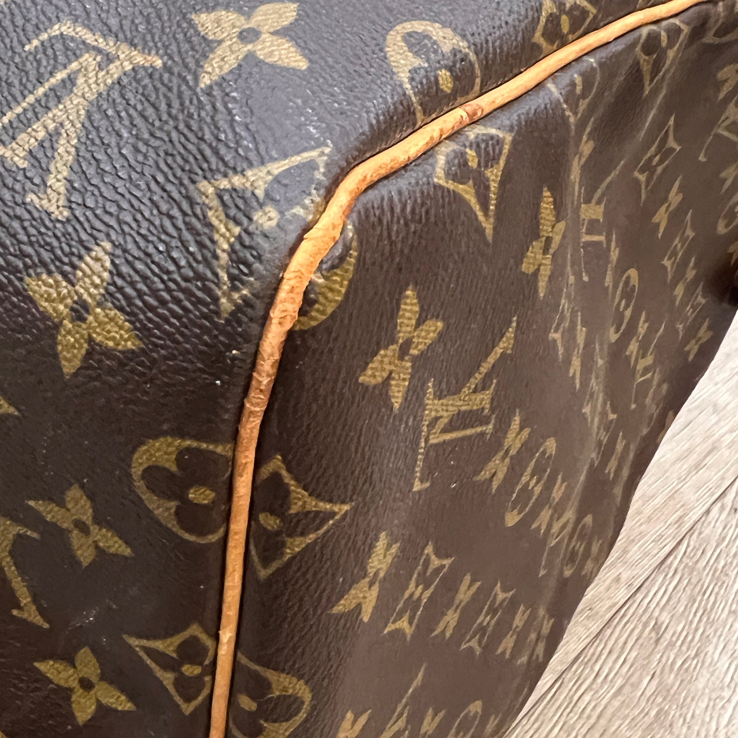 LOUIS VUITTON Keepall 55cm