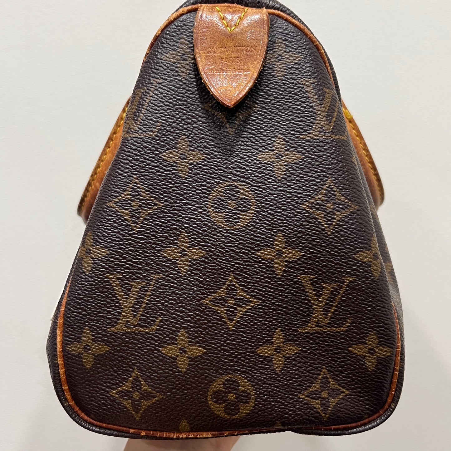 LOUIS VUITTON Speedy 25
