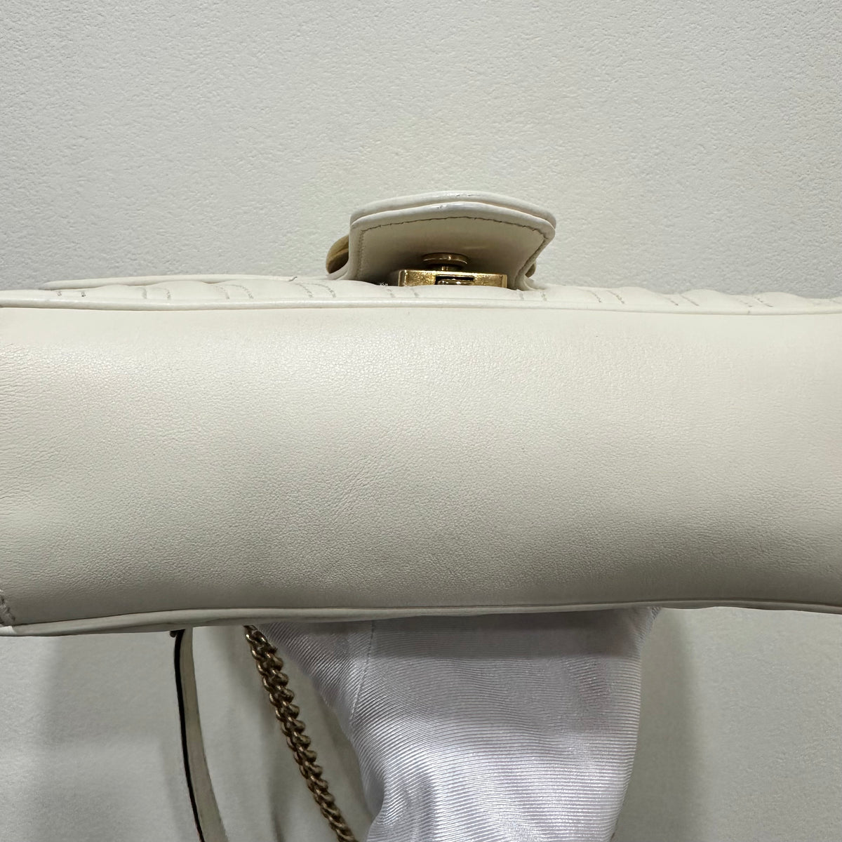 GUCCI Marmont white