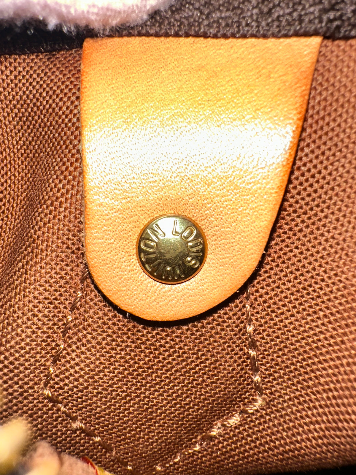 LOUIS VUITTON Speedy 25 with strap NFC ready