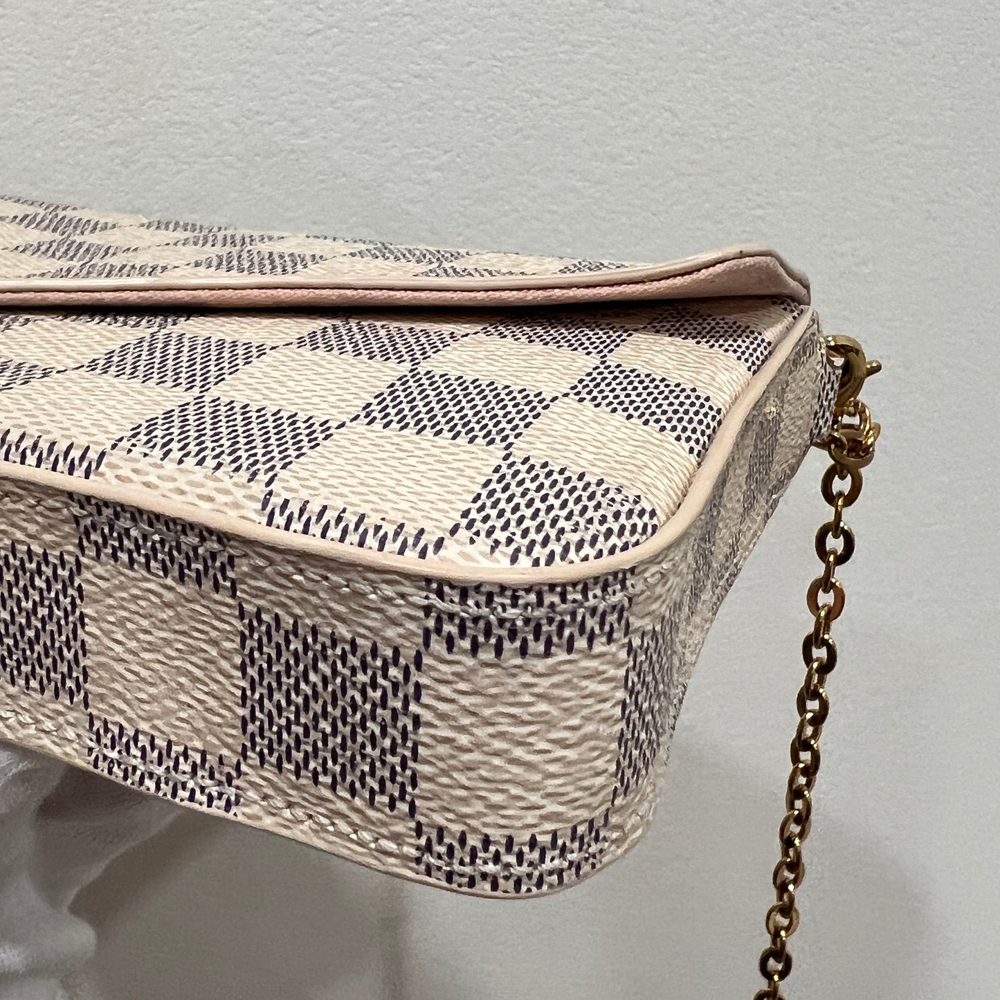 LOUIS VUITTON Felice Damier
