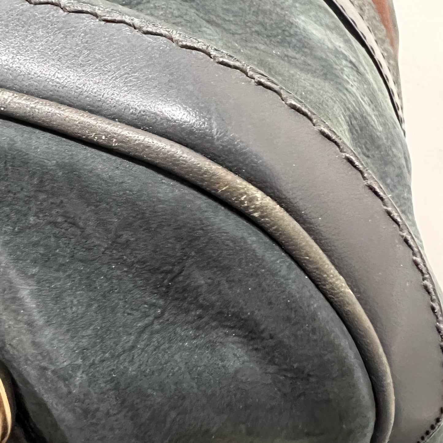 GUCCI Green Gucci Suede Web Satchel/Boston Bag
