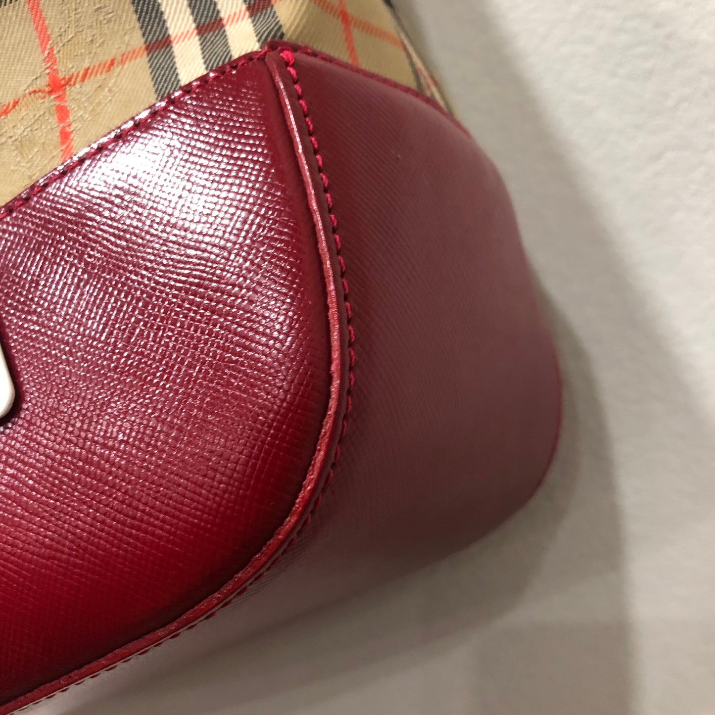 BURBERRY Handbag