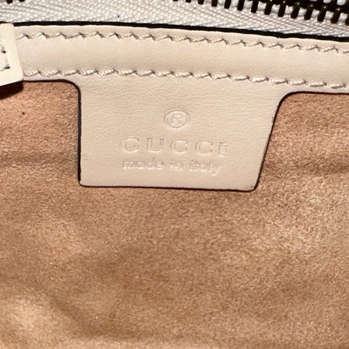 GUCCI Marmont white