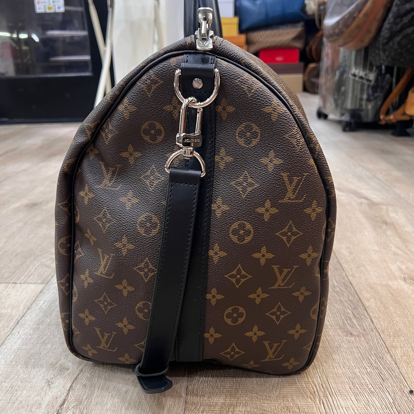 LOUIS VUITTON Bandouliere Keepall 55cm