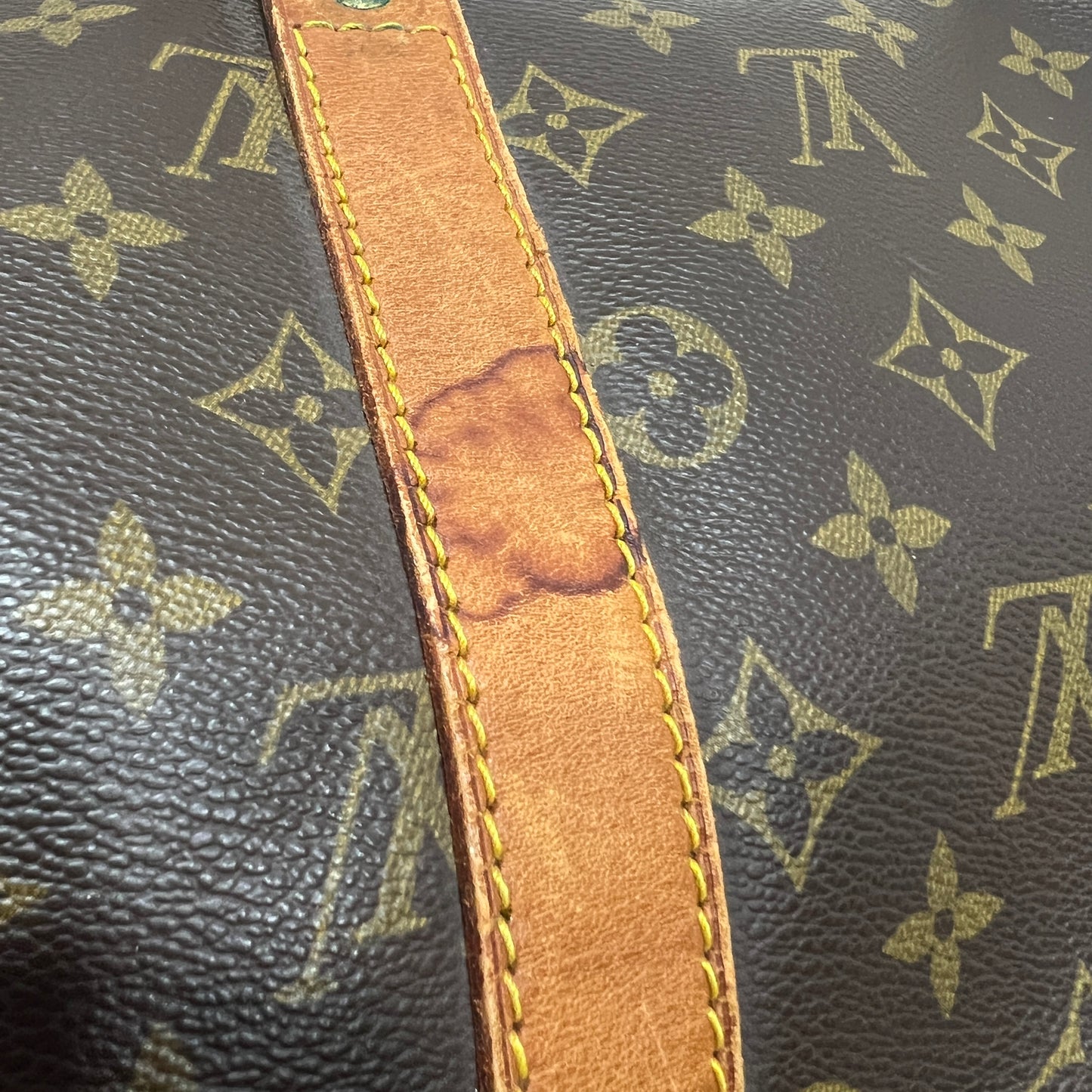 LOUIS VUITTON Keepall 45