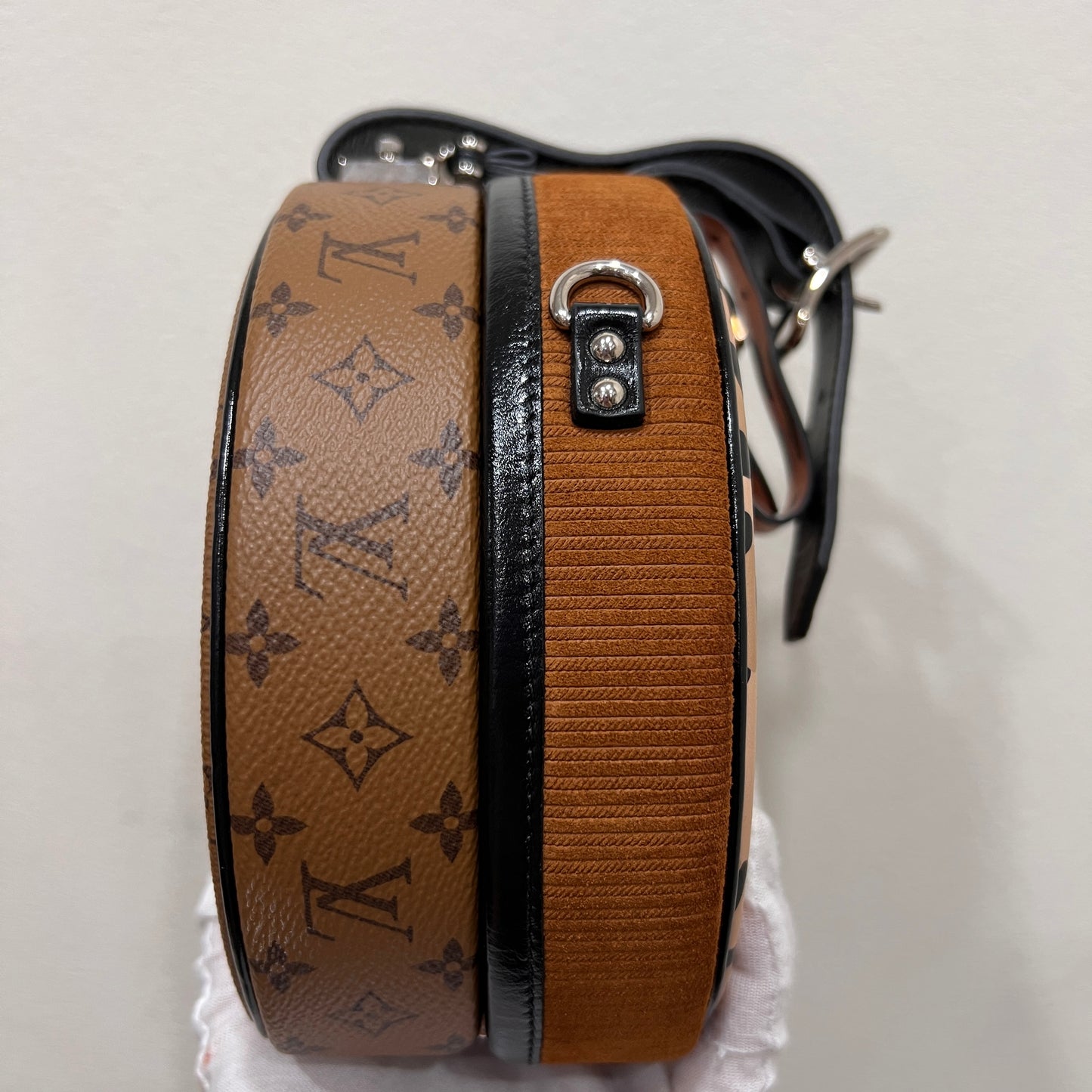 LOUIS VUITTON Brown Reverse, Corduroy,Leopard Petit Boite Chapeau Souple Bag unused